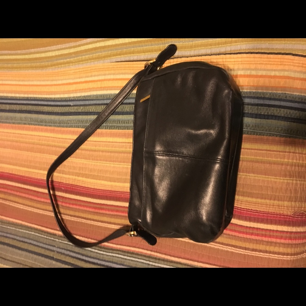 Stone Mountain purse EXCELLENT CONDITION